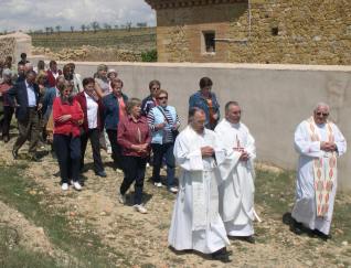 Procesión alrededor del Santuario de Cortes, 2006.
