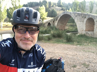 deportista que ha ido de Madrid a Blesa por caminos