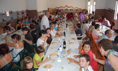 Comida de los Millán en Blesa en 2010