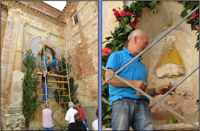 Limpiando y engalanando el altar exterior