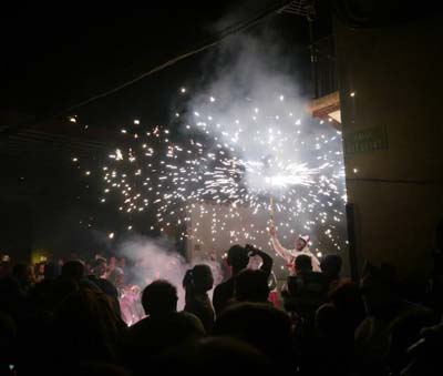 Espectacular correfoc en Blesa (Teruel)