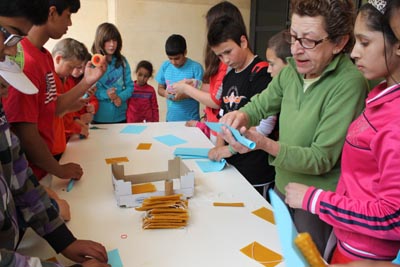 Visita de los escolares de Escucha a Blesa en 2014