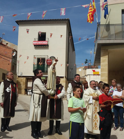 La estatua portátil de María, de Fátima'