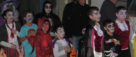 Cada Halloween más animado en Blesa (Teruel)