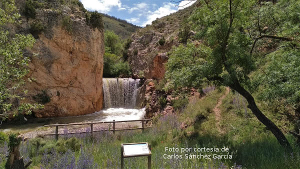 El río Aguasvivas a su paso por Blesa (Teruel) y sus azudes históricos