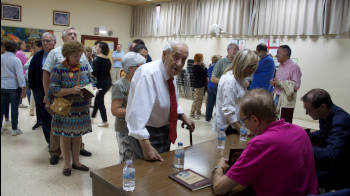 Presentación del libro en Muniesa por parte de los autores y el CEMO. Foto Manuel Val.