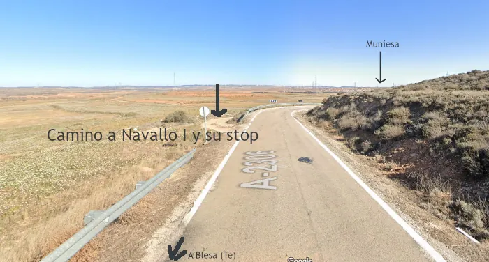 Un  camino de Blesa, que entronca en un área de poca visibilidad en una carretera de tercera (A-2306), puede convertirse en un camino con mucho tránsito para construir un parque de fotovoltaica.