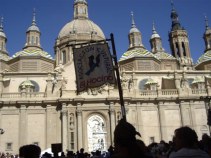 Llegada a la plaza del templo