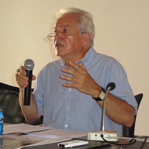 El profesor emérito J.Angel Sesma.