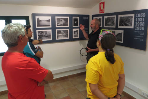 Visitando el embalse de Oliete y su exposición