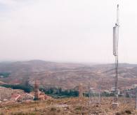 Antena de telefonía móvil sobre el cabezo de la Burilla