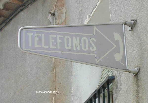 Placa tradicional de 'Teléfono'