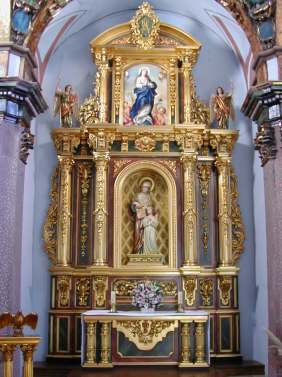 Altar de Santa Ana, una de las últimas incorporaciones  a la parroquia de Blesa