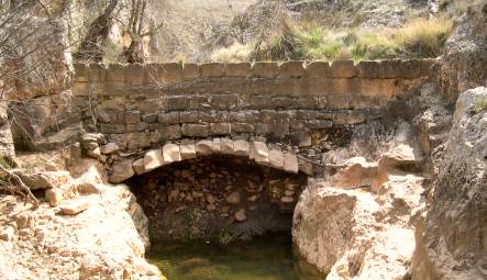 Presa de los arcos