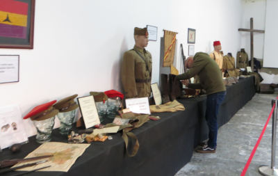 Exposición Mediana de Aragón en la guerra civil (Zaragoza). 2 de diciembre de 2023. Colección I. Ballabriga