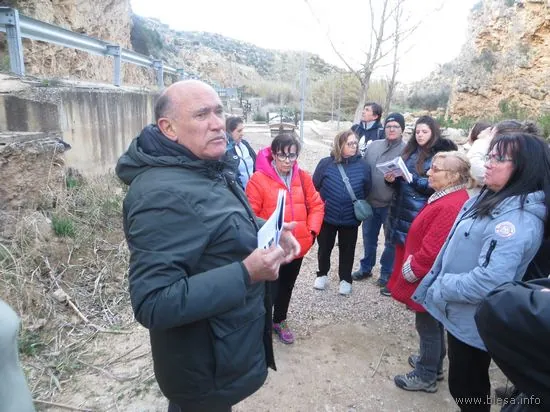 22 de marzo 2025. HidrogeoDía 2025 (Teruel). El profesor Antonio Pérez García, en Ariño.