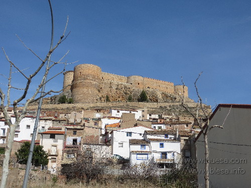 Castillo de Mesones de Isuela (Zaragoza), portentosa fortaleza muy bien conservada